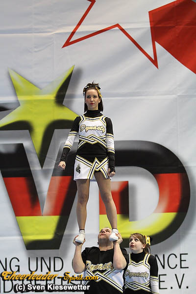 ../Images/Dynasty Cheerleader S_004.jpg